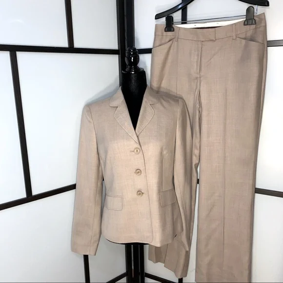 🆕NWOT Anne Klein 2 Piece Pant Suit - Picture 1 of 14